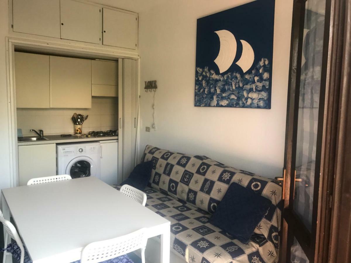 Bilocali Residenza Mediterranea קניגיונה מראה חיצוני תמונה